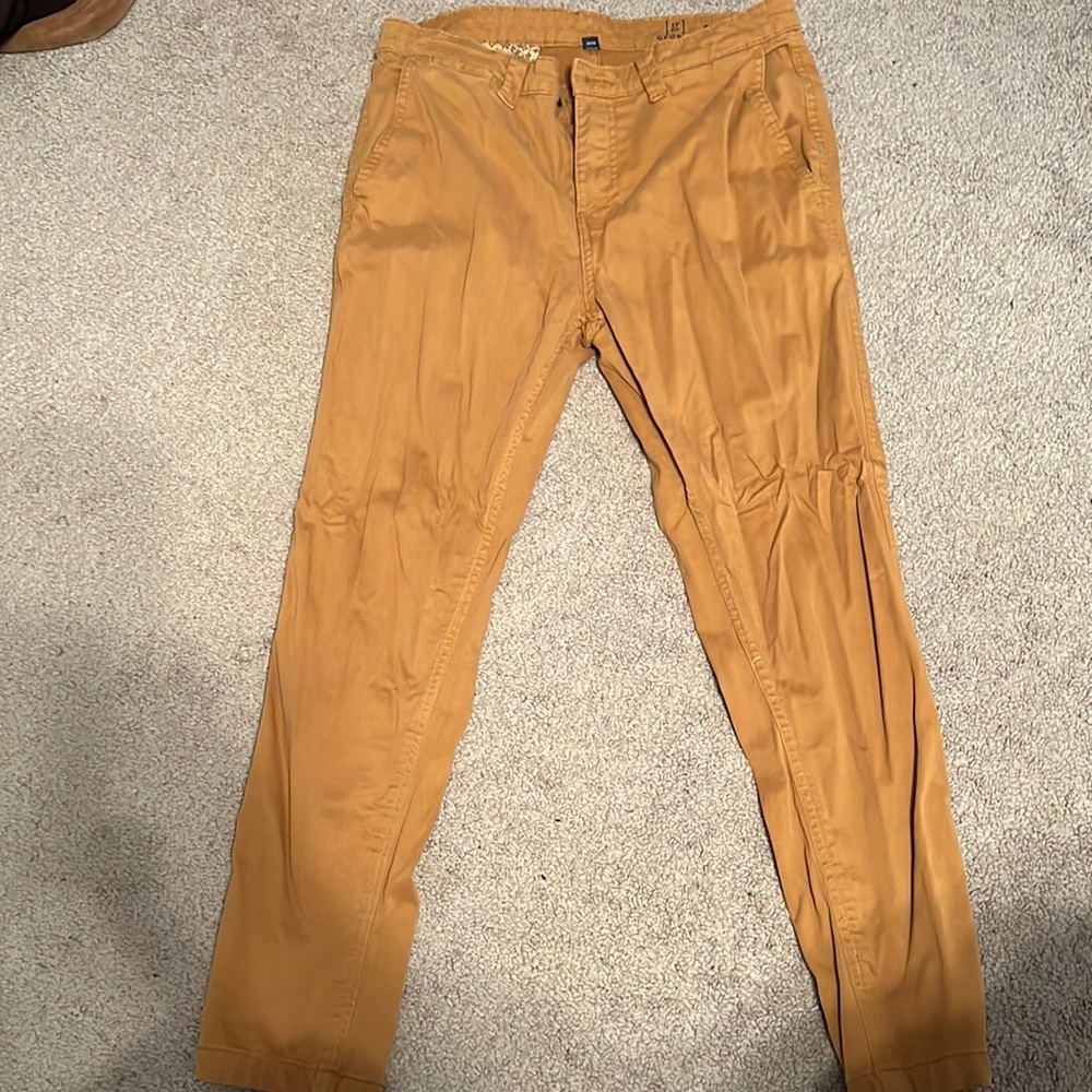 Slim fit Khaki’s